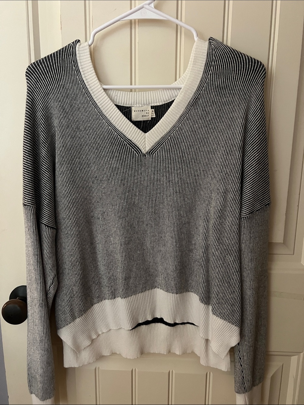 Dreamers by Debut Stripe V-Neck Sweater in Black and White